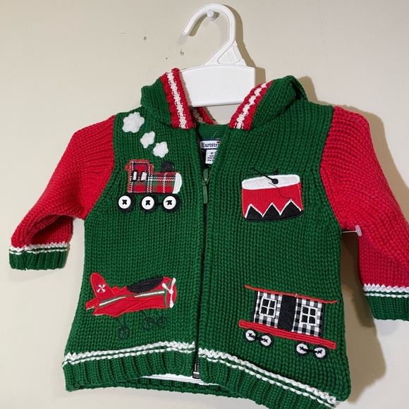 Hartstrings Other - Hartstrings Infant 0-3 Month Christmas Holiday Sweater Trains Airplanes vintage
